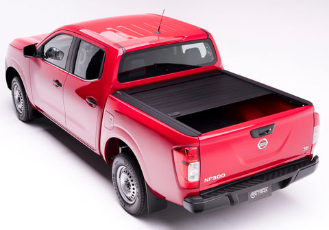 Retrax 04-up Titan Crew Cab 4-doors (w/ or w/o Utilitrack) RetraxPRO MX - 80741
