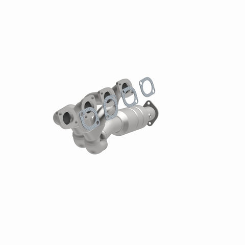 MagnaFlow Direct Fit Catalytic Converter 02-03 BMW 745i 4.4L - 24194