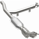 MagnaFlow Direct Fit Catalytic Converter 97-98 Ford Trucks 4.2L - 447132
