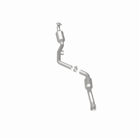 MagnaFlow Direct Fit Catalytic Converter OEM 2007 Mercedes-Benz E350 Underbody - 67.5in Length - 5411665