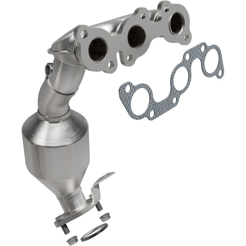 MagnaFlow Direct Fit Catalytic Converter 04-06 Toyota Sienna 3.3L - 49833