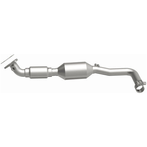 MagnaFlow 14-16 Cadillac ELR 1.4L/12-15 Chevrolet Volt 1.4L OEM Grade Direct Fit Catalytic Converter - 21-481