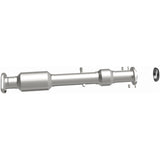 MagnaFlow Direct Fit Catalytic Converter 14-15 Toyota Highlander 3.5L - 52534