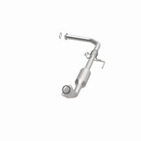 MagnaFlow Direct Fit Catalytic Converter OEM 2003-2004 Toyota Tundra Underbody - 47.125in Length - 4551404