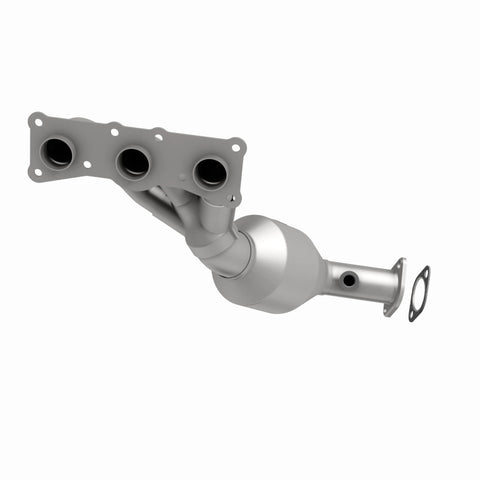 MagnaFlow Conv DF BMW 5 06-07 Rear OEM - 49775
