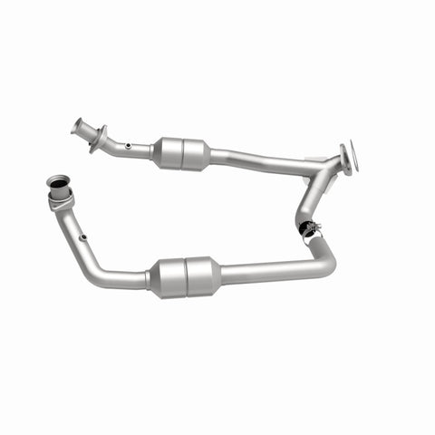 MagnaFlow Direct Fit Catalytic Converter 00-03 Ford E150 5.4L - 24307