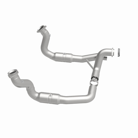 MagnaFlow Conv Direct Fit 11-14 Ford F-250 Super Duty / 350 Super Duty V8 6.2L - 52297