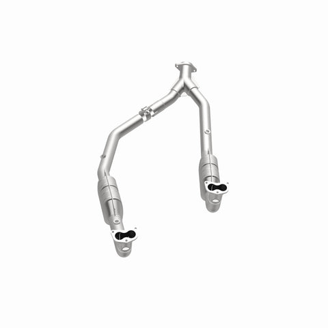 MagnaFlow Conv Direct Fit OEM 2003 Land Rover Discovery Underbody - 4551028