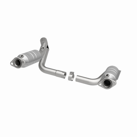 MagnaFlow Direct Fit Catalytic Converter Raider 2006 8 4.7L - 24398