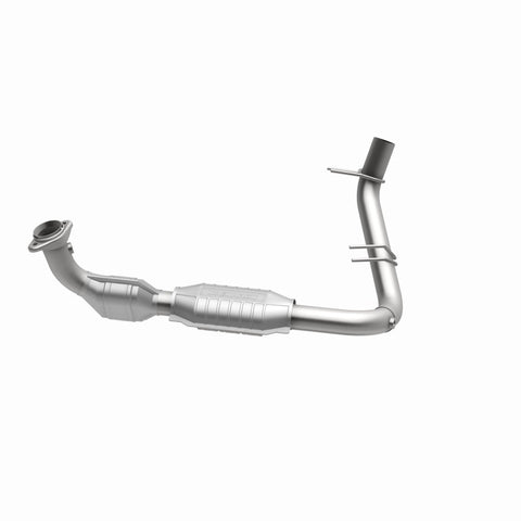 MagnaFlow Direct Fit Catalytic Converter 97-98 Ford Trucks 5.4L - 447129