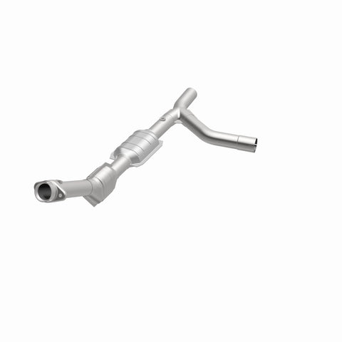 MagnaFlow Direct Fit Catalytic Converter 00-04 Ford E150 4.6L P/S - 447157