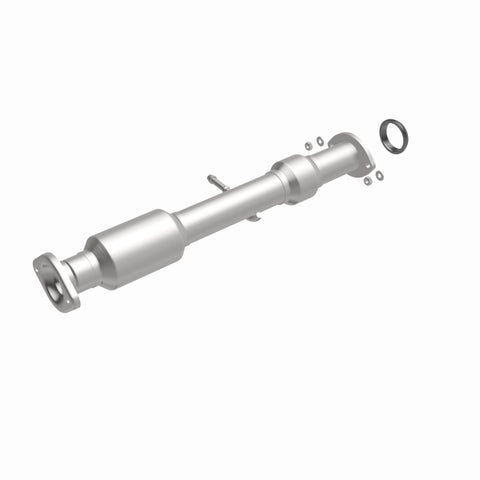 MagnaFlow Direct Fit Catalytic Converter 14-15 Toyota Highlander 3.5L - 52534