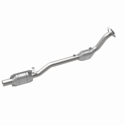 MagnaFlow Direct Fit Catalytic Converter 99-01 Ford Explorer 5.0L - 51819