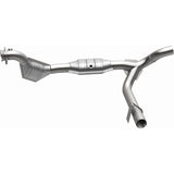 MagnaFlow Direct Fit Catalytic Converter 01 Ford Trucks 4.6L - 51839