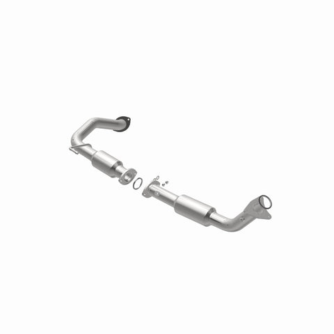 MagnaFlow Direct Fit Catalytic Converter 08-15 Toyota Sequoia - 52559