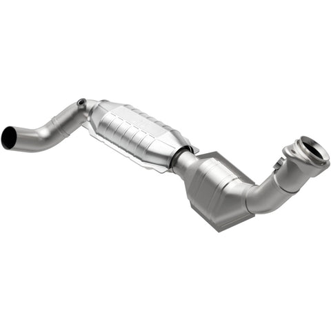 MagnaFlow Direct Fit Catalytic Converter 01-02 Ford F-150 5.4L - 51324