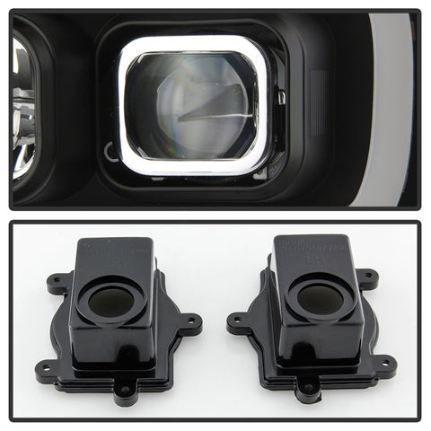 Spyder 07-14 Chevy Suburban/Tahoe V2 Projector Headlights LED Turn Sig Black PRO-YD-CSUB07V3-SB-BK - 5086242