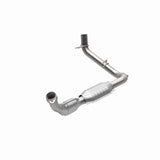 MagnaFlow Direct Fit Catalytic Converter 97-98 Ford Trucks 5.4L - 447129