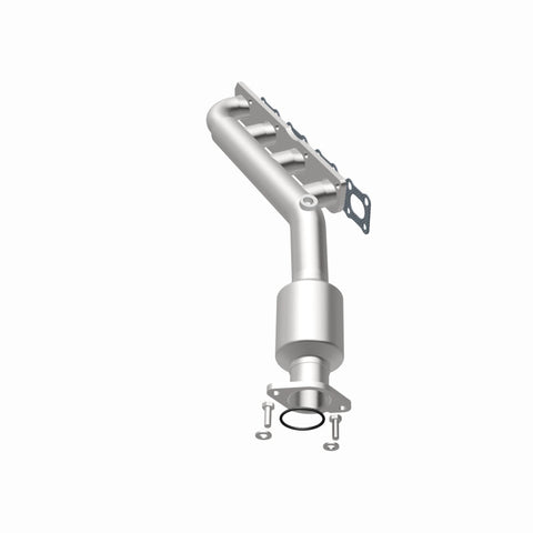 MagnaFlow Direct-Fit California Manifold Catalytic Converter 04-06 Nissan Titan 5.6L V8 - 4451500