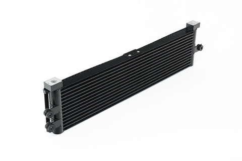 CSF BMW F8X M3/M4/M2C Engine Oil Cooler w/ Rock Guard - 8220