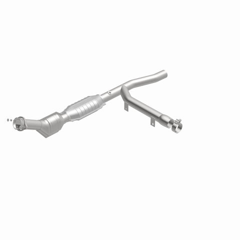 MagnaFlow Direct Fit Catalytic Converter 97-98 Ford Trucks 4.2L - 447132