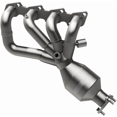 MagnaFlow Direct Fit Catalytic Converter 98-99 Nissan Frontier 2.4L - 23708