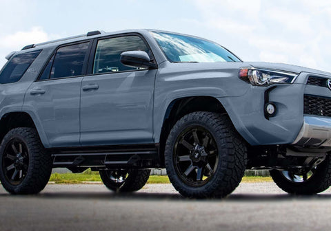 Superlift 07-14 Toyota FJ Cruiser/ 10-22 Toyota 4Runner 3in Lift Kit w/Upper Controls Arms - 8401
