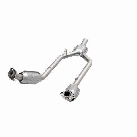 MagnaFlow Direct Fit Catalytic Converter 96-97 Mercury Cougar 3.8L - 444080