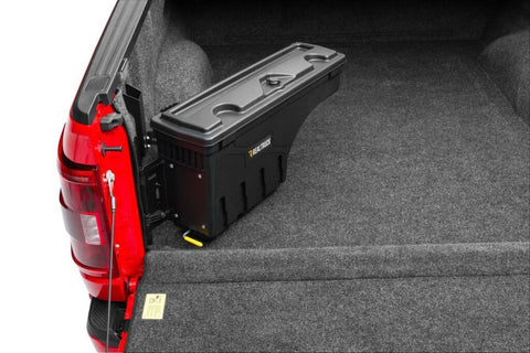 UnderCover 15-20 Ford F-150 Drivers Side SwingH1128-H1157 Case - Black Smooth - SC203D