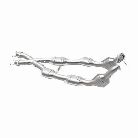 MagnaFlow Direct Fit Catalytic Converter 96-98 Mustang 4.6L 6-Cats - 93348