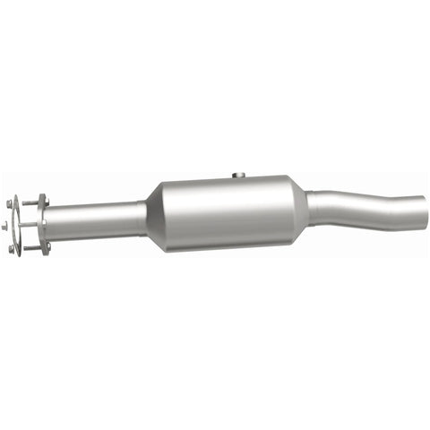 MagnaFlow 16-19 Ford E-450 Super Duty Base V10 6.8L Underbody Direct-Fit Catalytic Converter - 280446