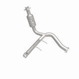 MagnaFlow Direct Fit Catalytic Converter 2009-2010 F-150 4.6 L Underbody - 52295