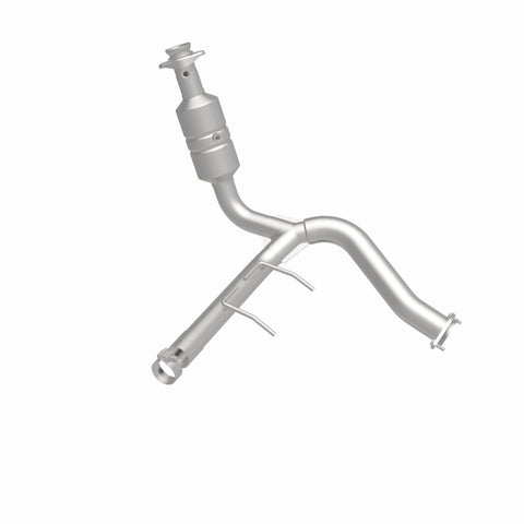 MagnaFlow Direct Fit Catalytic Converter 2009-2010 F-150 4.6 L Underbody - 52295