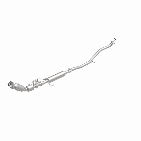MagnaFlow Direct Fit Catalytic Converter 12-17 Toyota Prius V Base Underbody 1.8L - 280462