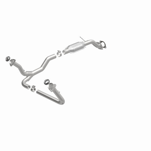 MagnaFlow Direct Fit Catalytic Converter 00-05 Blazer 4WD 4.3L - 458057