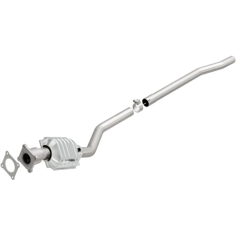 MagnaFlow Direct Fit Catalytic Converter 01-03 Caravan/Voyager 3.3L - 51155