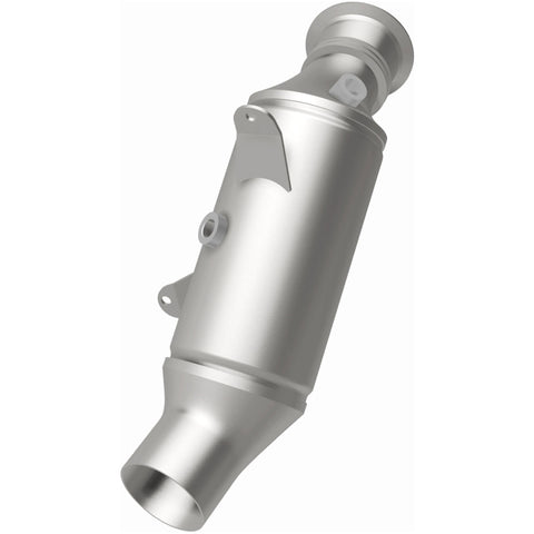 MagnaFlow Direct Fit Catalytic Converter 2015 BMW 640i/740i Underbody - 52254