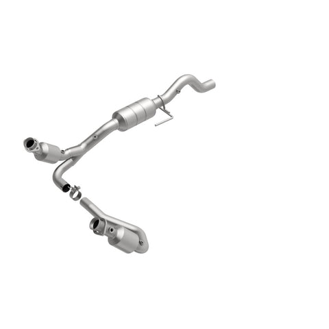 MagnaFlow Direct Fit Catalytic Converter 02-03 Dodge Durango 5.9L - 51351