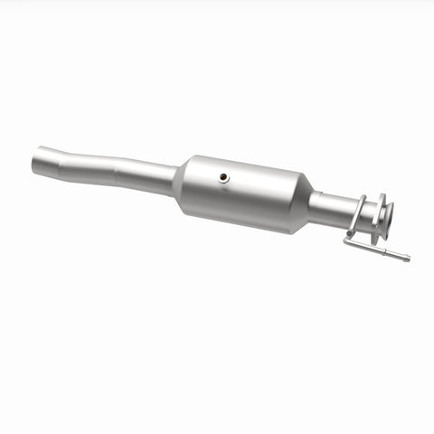 MagnaFlow 18-19 Ford F-450 Super Duty V10 6.8L Underbody Direct Fit Catalytic Converter - 280439