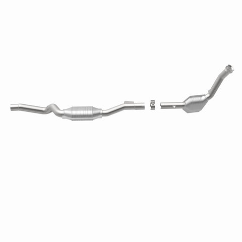 MagnaFlow Direct Fit Catalytic Converter 2003 ML350 3.7L Underbody - 52115