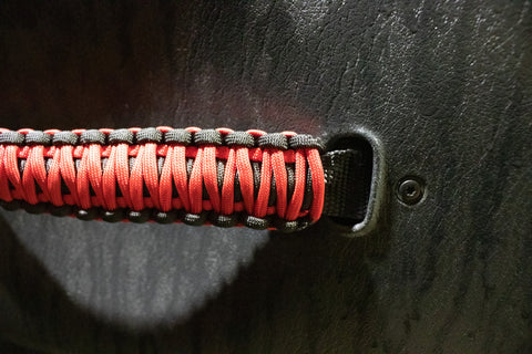 Fishbone Offroad 97-06 Jeep Wrangler Paracord Door Handles - Black/Red - FB55286