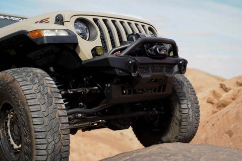 DV8 Offroad 18-23 Jeep Wrangler JL/JT Front Bumper Sway-Bar Disconnect Motor Skid Plate - SPJL-02