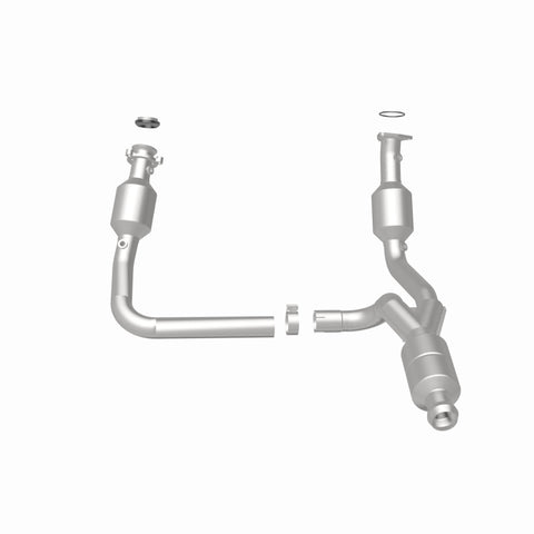 MagnaFlow Conv Direct Fit 14-16 GMC Sierra 1500 V6 4.3L - 52642