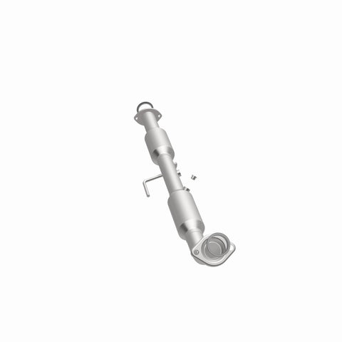 MagnaFlow 13-15 Toyota Tacoma California Grade CARB Compliant Direct-Fit Catalytic Converter - 5582703