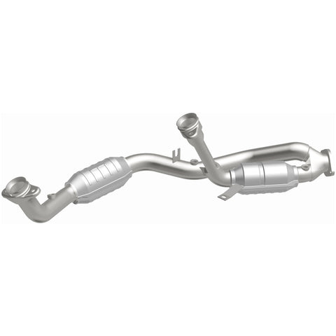 MagnaFlow Direct Fit Catalytic Converter 96-99 Taurus 3.4L Front C - 23533