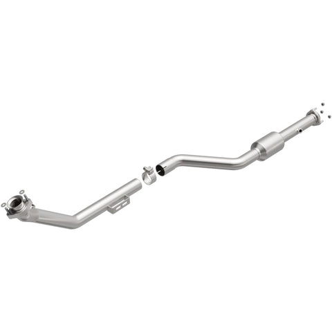 MagnaFlow Direct Fit Catalytic Converter 01-04 SLK230 2.3 Underbody - 52722