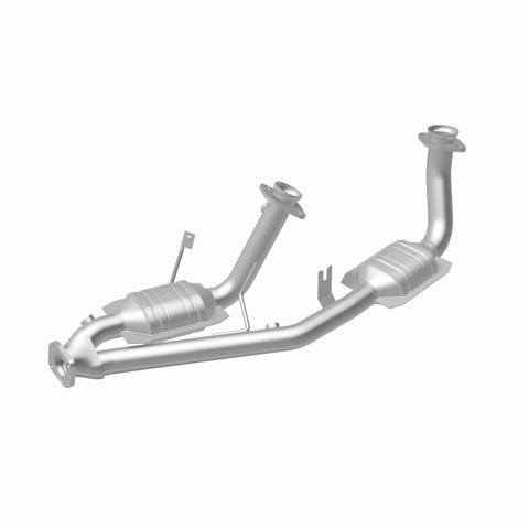 MagnaFlow Conv DF 96-99 Ford Taurus3.0L 50S - 444023