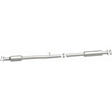 MagnaFlow Direct Fit Catalytic Converter OEM 14-15 Hyundai Tucson 2.0L Underbody - 52815