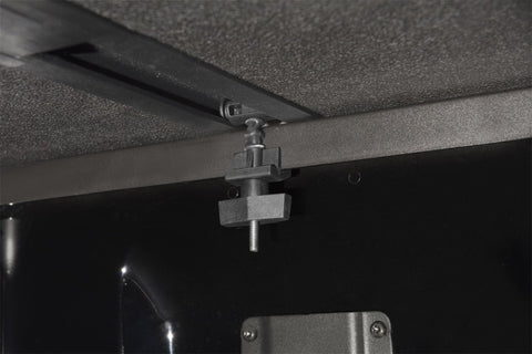 Extang 2019 Chevy/GMC Silverado/Sierra 1500 (New Body Style - 6ft 6in) Solid Fold 2.0 Toolbox - 84457