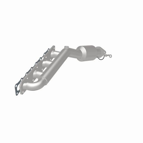 MagnaFlow Direct-Fit California Manifold Catalytic Converter 04-06 Nissan Titan 5.6L V8 - 4451500
